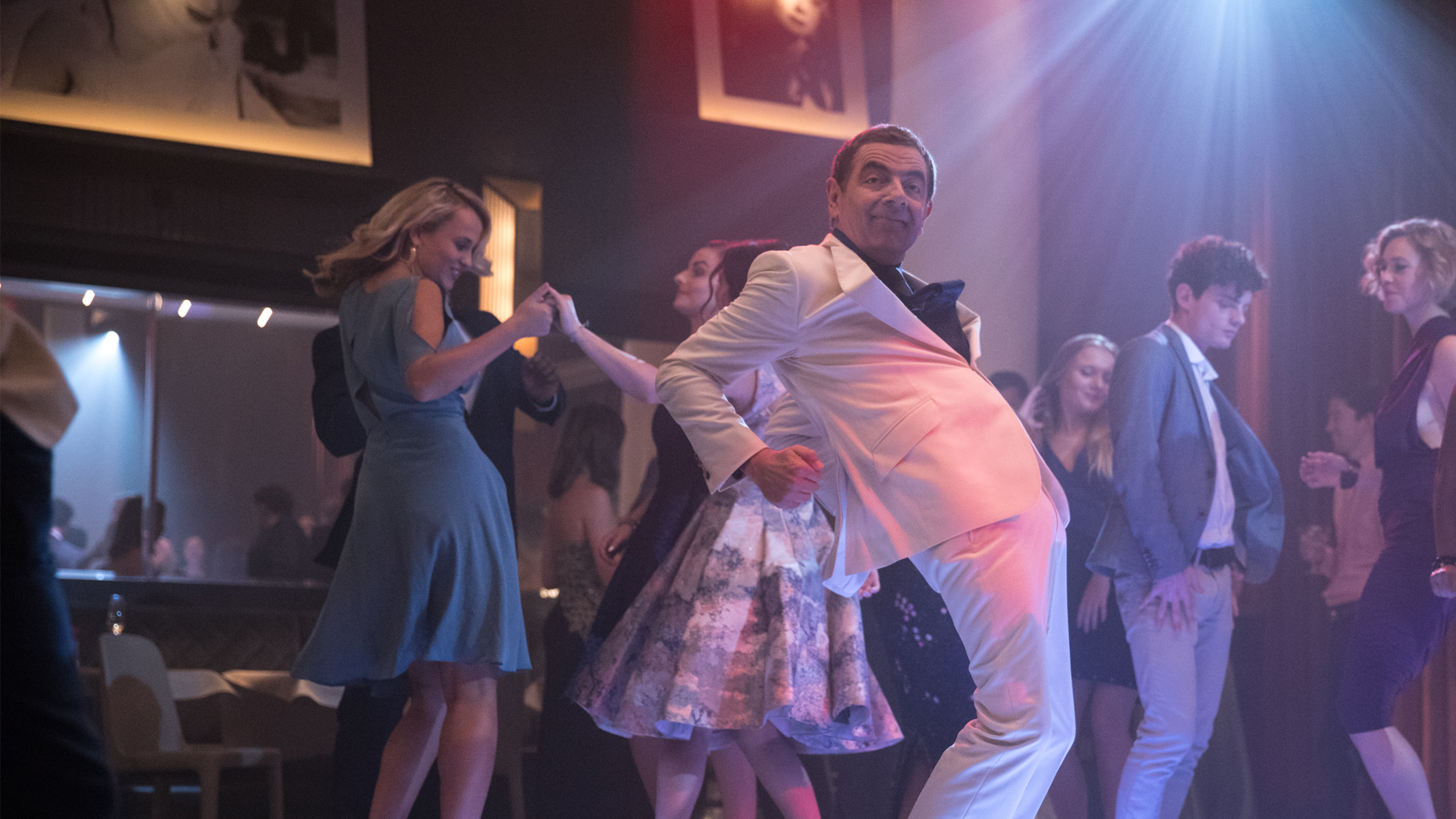 Johnny English Strikes Again